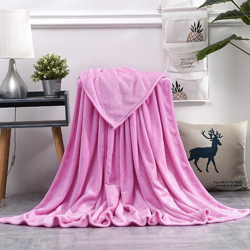 SuperFuzzy Large Throw Blanket – Throw Blankets Canada 🍁
